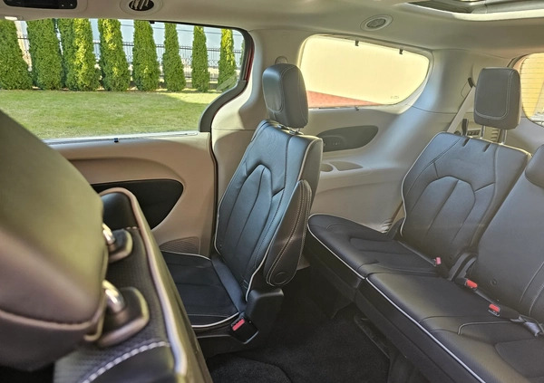Chrysler Pacifica cena 221000 przebieg: 22164, rok produkcji 2021 z Tolkmicko małe 407